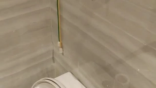 穿着泳衣，暴力撕开操至高潮