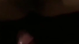 深喉,肛交内射和肛交在狂野的三人行中