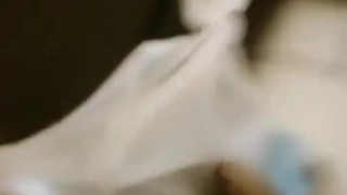 老马寻欢攻略足疗女技师，小房间半套服务，乳推毒龙转，精油打飞机