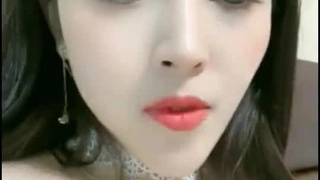 锤子丶探花超极品老相好，高清设备拍摄，喜欢被舔骚逼，骑乘正入激情爆操