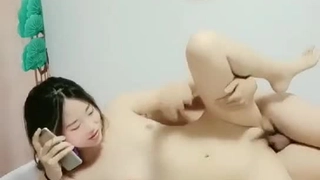 国产AV 果冻传媒 奸情 领导逼迫我的老婆拍写真 却成就了一段奸情 肖泳