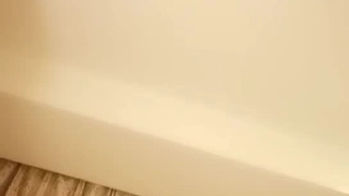 说再不见我的青白江小少妇，为了生活还是又来被我操了。就是死活不口